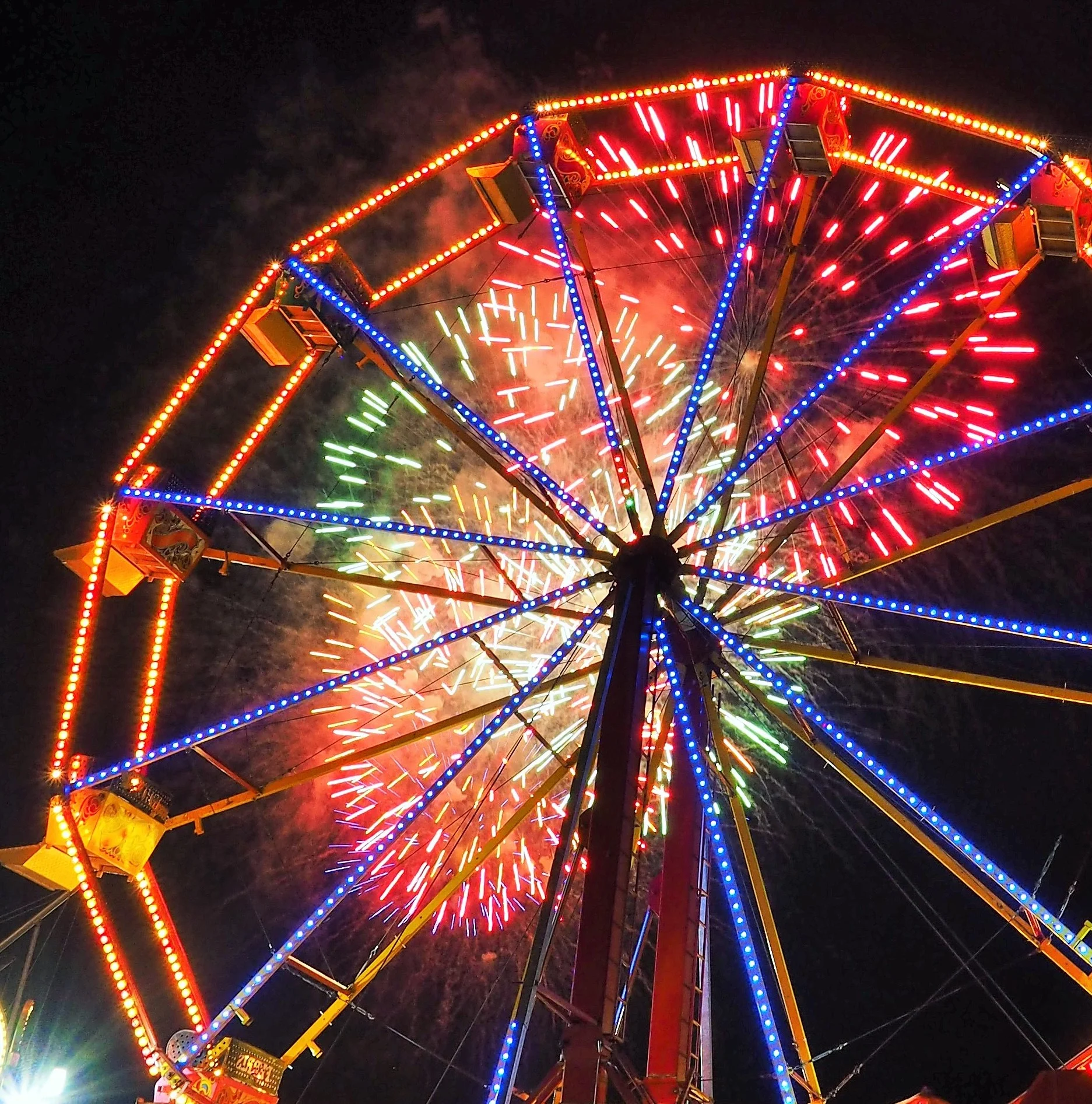Ferris wheel with motion blur effect
