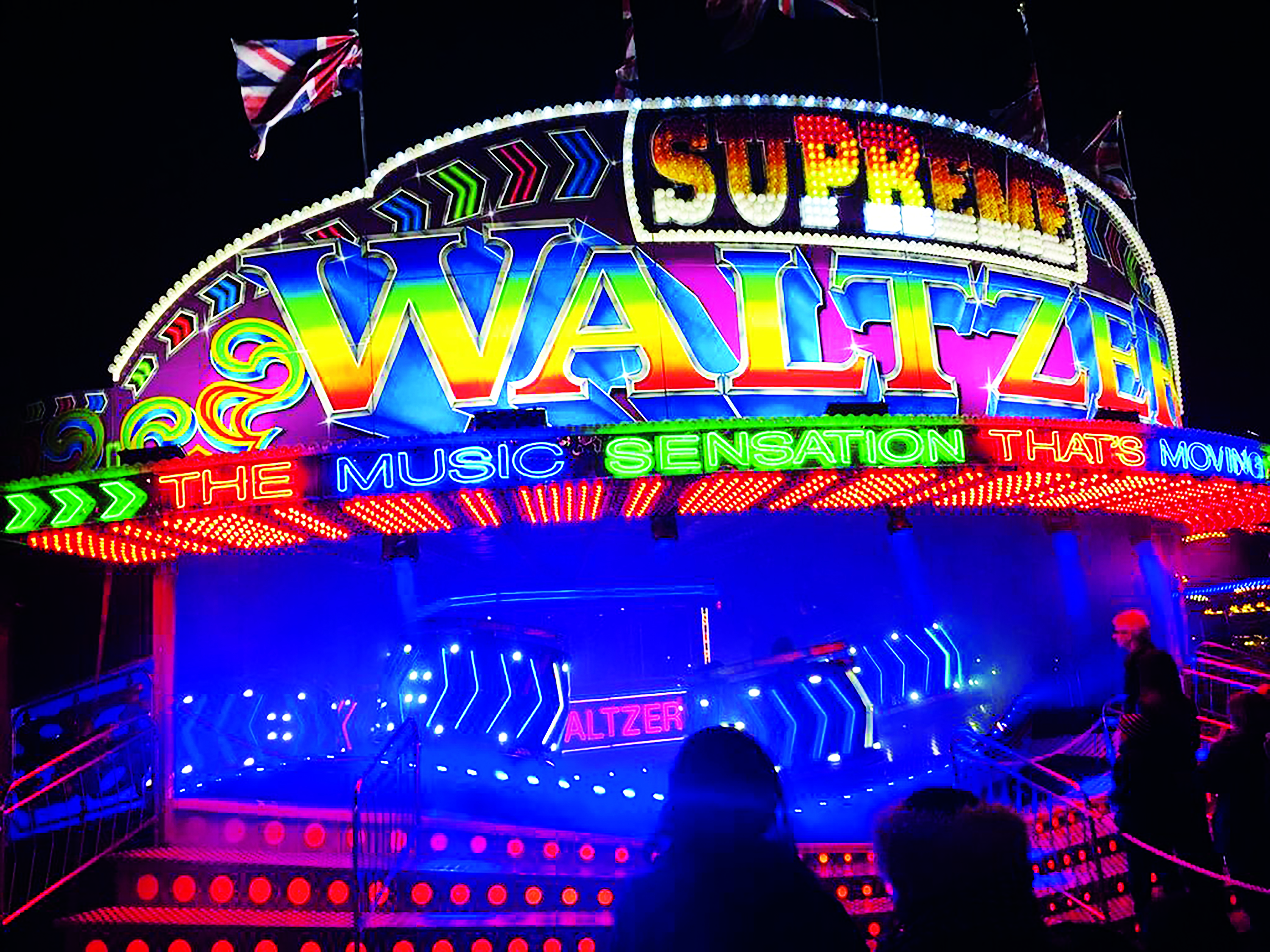 Supreme Waltzer ride at night